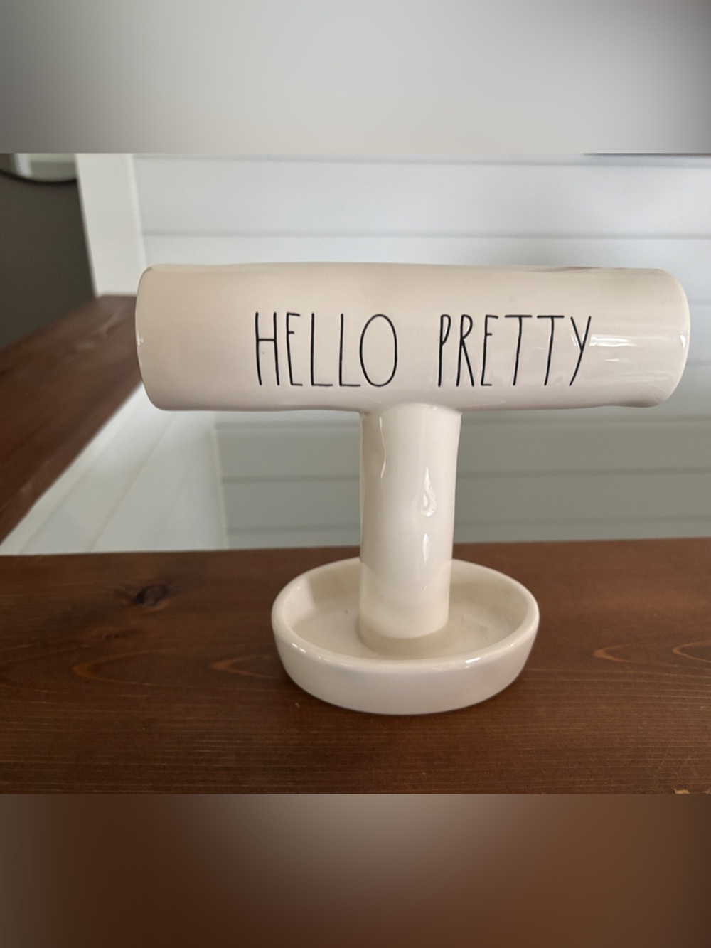 Rae Dunn 'HELLO PRETTY' Ceramic Wall Hook - Cream